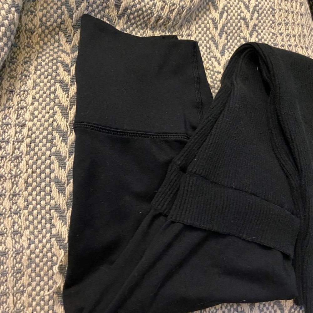 AE leggings. High waisted, knitted thigh high.